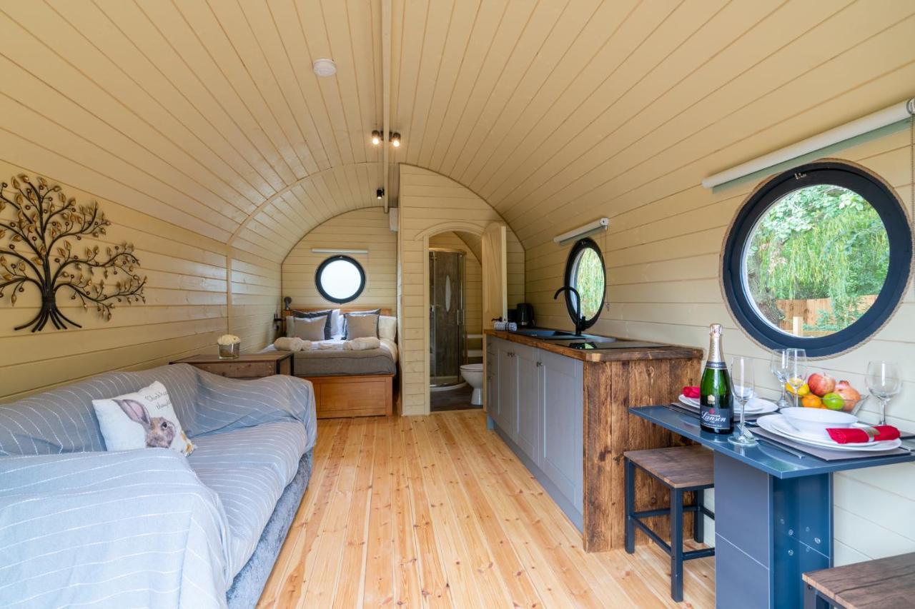 Alderton Apple - Luxury Cabin In The Cotswolds别墅 外观 照片